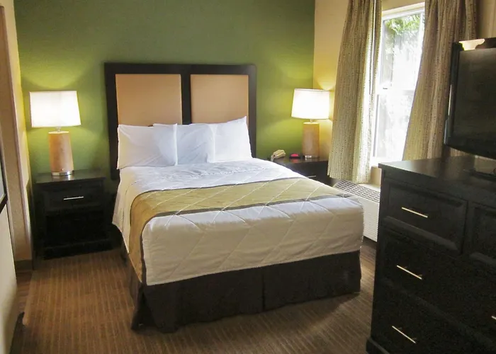 Extended Stay America Suites - Seattle - Everett - Silverlake