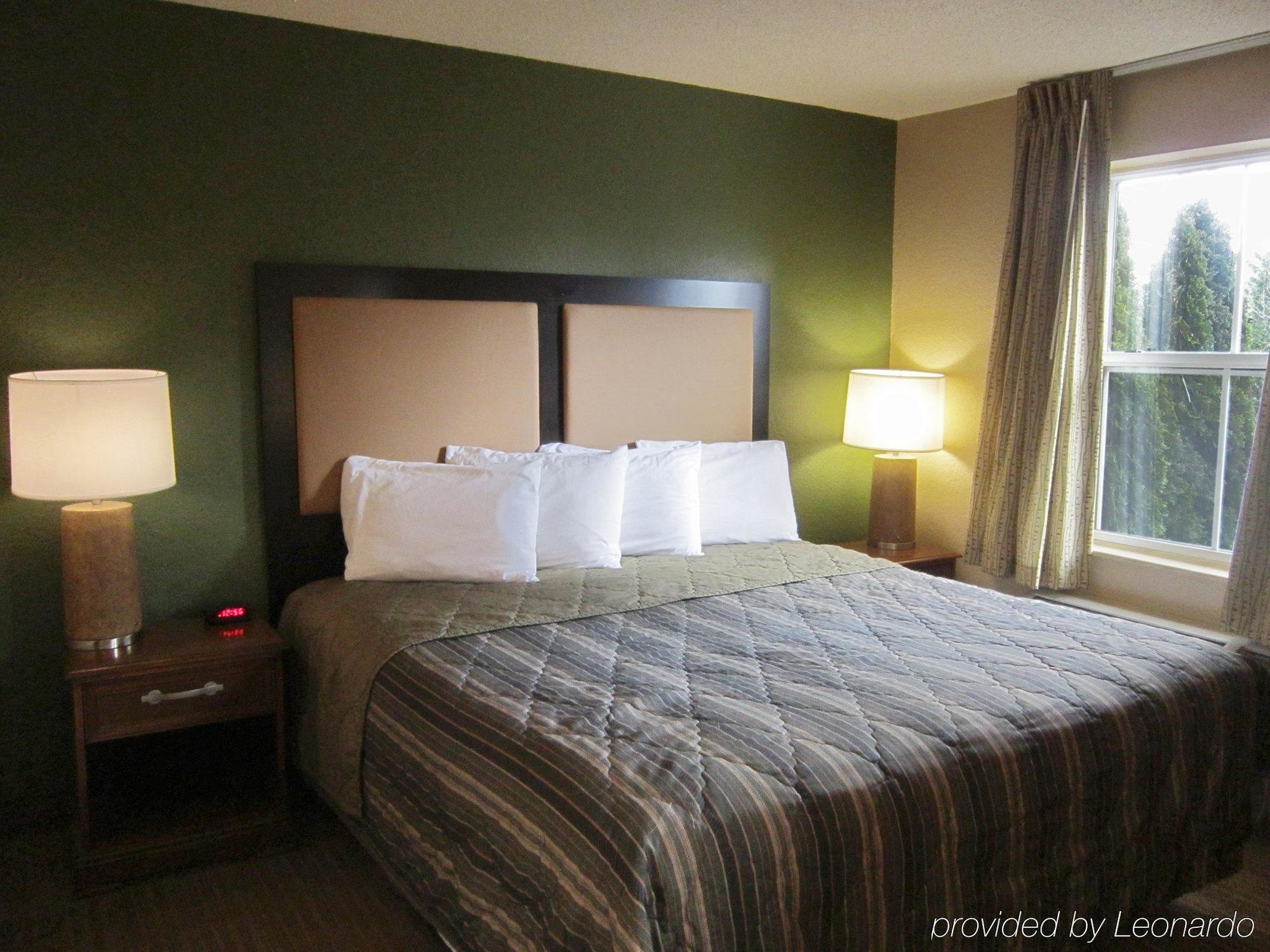 Extended America - Seattle - Everett - Silverlake Hotel